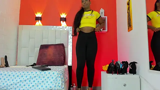 Kendal hot69  online show from 06-23-26, 12:36