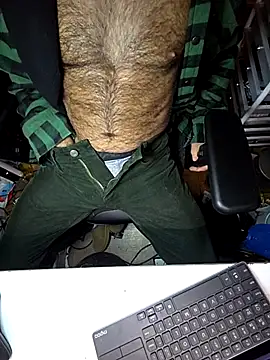 Snapshot of Nightstikk8 chatting on 02-25-26, 04:44 Nightstikk8 online show from 02-25-26, 04:44