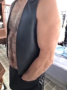 Snapshot of Nightstikk8 chatting on 03-15-26, 05:19 Nightstikk8 online show from 03-15-26, 05:19