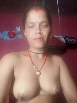 Snapshot of Hot_bh87 chatting on 05-21-26, 04:47 Hot bh87 online show from 05-21-26, 04:47