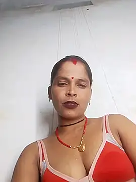 Snapshot of Hot_bh87 chatting on 06-13-26, 04:27 Hot bh87 online show from 06-13-26, 04:27