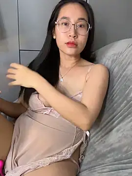 Lyla 99 online show from 04-19-26, 02:22