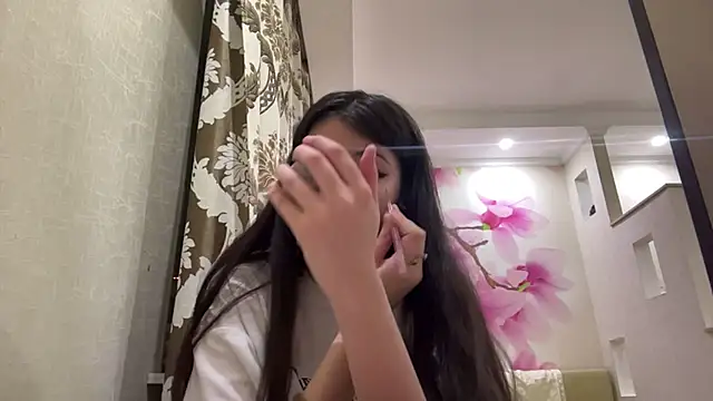 MaeRaads online show from 03-02-26, 06:48