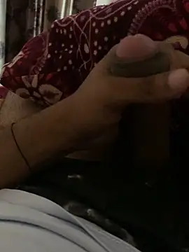 Snapshot of babbu0 chatting on 02-17-26, 02:57 babbu0 online show from 02-17-26, 02:57