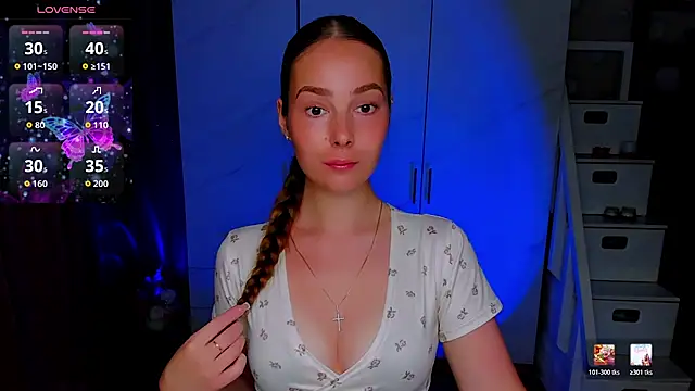 Maddy Wood  online show from 07-03-26, 04:24