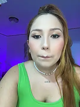Snapshot of Kiarhatrixie1 chatting on 04-23-26, 04:53 Kiarhatrixie1 online show from 04-23-26, 04:53