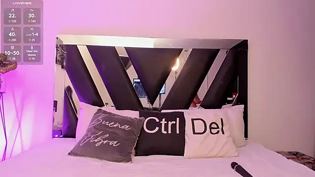 Mia Iron online show from 04-14-26, 01:06