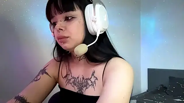 Luna Sohotti online show from 04-01-26, 03:20