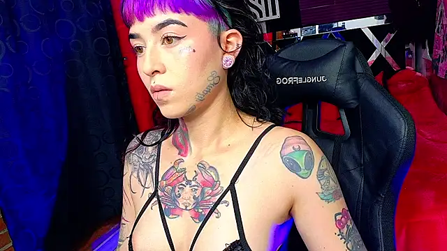 nova kitttyy online show from 04-01-26, 02:45