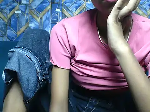 Rani1993 online show from 04-04-26, 02:14