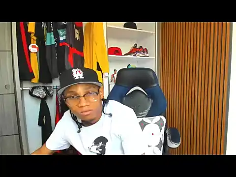 yandi hot online show from 02-16-26, 06:15