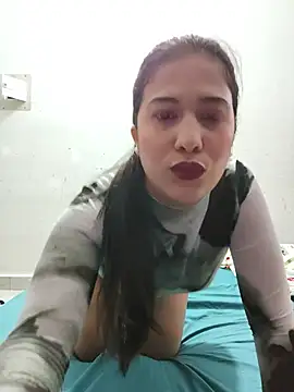 Snapshot of luna29 chatting on 05-22-26, 03:13 luna29 online show from 05-22-26, 03:13