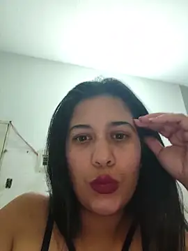 Snapshot of luna29 chatting on 05-28-26, 12:30 luna29 online show from 05-28-26, 12:30