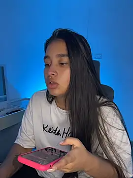 I Samanthaa online show from 06-19-26, 12:59