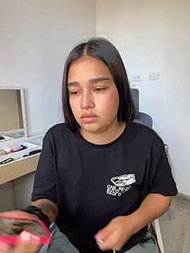 I Samanthaa online show from 06-25-26, 10:25