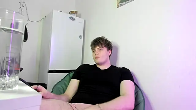  hetero online show from 02-20-26, 07:25