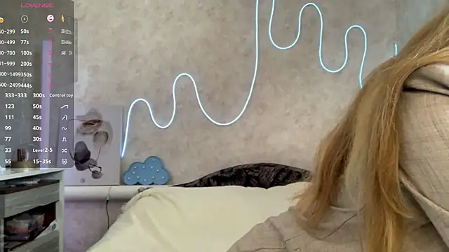 VictoriaDeese online show from 06-05-26, 03:13