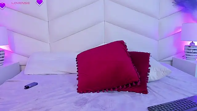 Bella  Peach online show from 03-27-26, 08:26