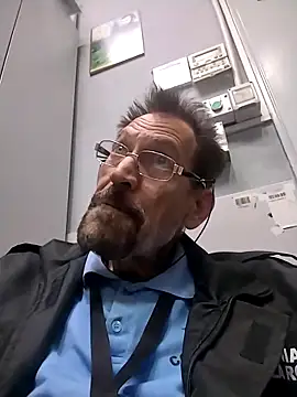 Snapshot of Costy601 chatting on 04-29-26, 11:11 Costy601 online show from 04-29-26, 11:11