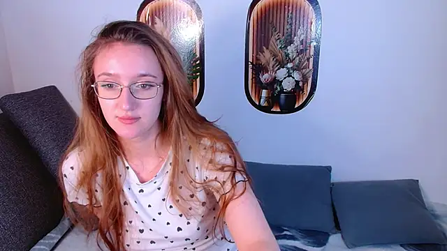 miay here  online show from 04-21-26, 04:45