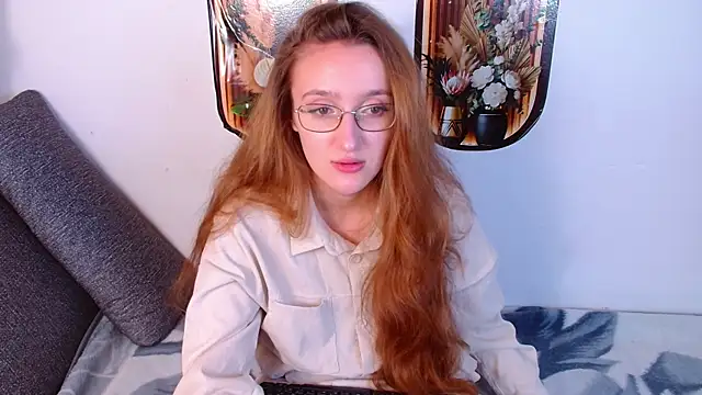 Snapshot of miay_here_ chatting on 05-06-26, 04:56 miay here online show from 05-06-26, 04:56