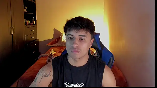 Jhon Sara online show from 04-28-26, 03:33