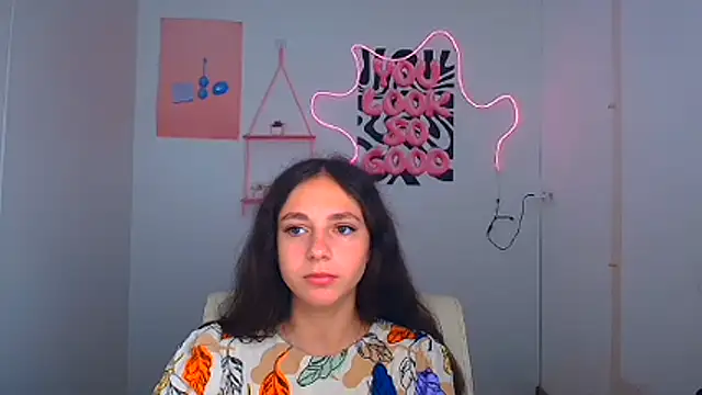 KissMeJulia online show from 07-31-26, 05:40
