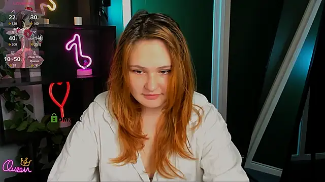 polly-cute online show from 04-22-26, 06:53
