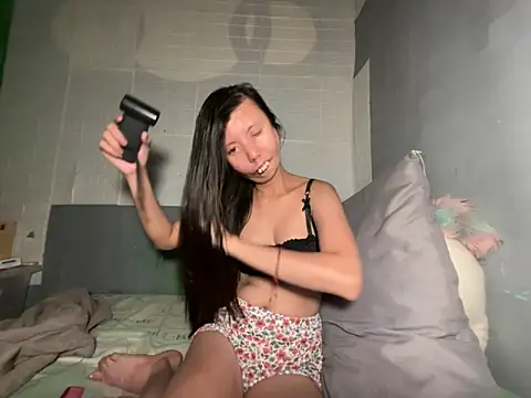 lady moon09 online show from 04-15-26, 02:35