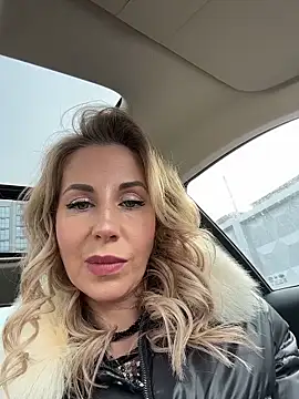 LisaMurr online show from 03-08-26, 08:29