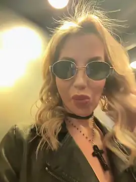 LisaMurr online show from 03-20-26, 10:09