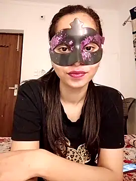 Snapshot of cute_girl_29 chatting on 05-02-26, 01:10 cute girl 29 online show from 05-02-26, 01:10
