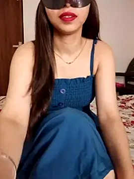 Snapshot of cute_girl_29 chatting on 05-30-26, 06:16 cute girl 29 online show from 05-30-26, 06:16