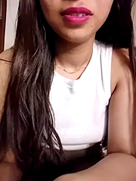 Snapshot of cute_girl_29 chatting on 07-08-26, 06:34 cute girl 29 online show from 07-08-26, 06:34