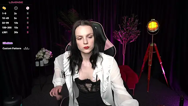 Wild Alice me online show from 03-13-26, 04:02