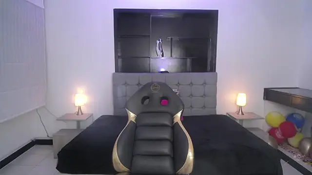 Snapshot of Sweett_liia_ chatting on 07-19-26, 12:09 Sweett liia online show from 07-19-26, 12:09