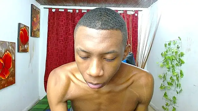 milo018 online show from 04-17-26, 08:34