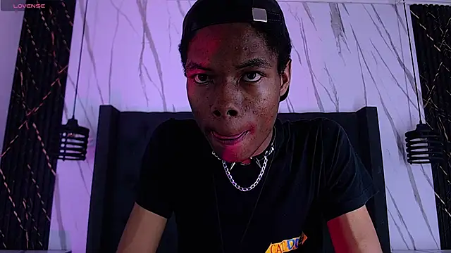 Santiago Ortiz  online show from 03-31-26, 07:25