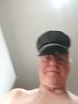 olivbisoumis online show from 04-16-26, 05:08