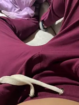 Snapshot of TurkeyMen chatting on 02-26-26, 09:25 TurkeyMen online show from 02-26-26, 09:25