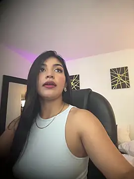 sara stormy online show from 04-20-26, 07:48