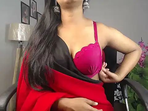 Snapshot of God_crush9 chatting on 02-28-26, 05:19 God crush9 online show from 02-28-26, 05:19