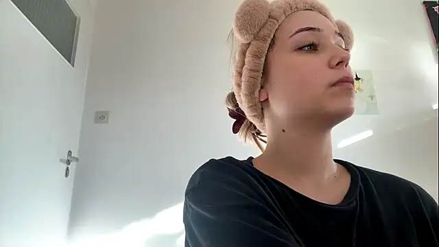 SourMidday online show from 03-17-26, 03:37