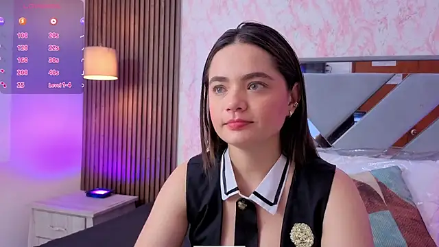 LittleeSara18 online show from 03-22-26, 11:02