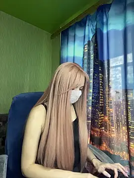 SophieBlackwood online show from 04-18-26, 09:13