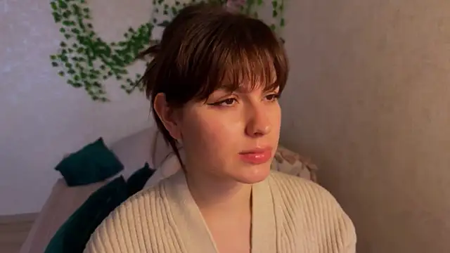 Snapshot of rinamandarina chatting on 05-16-26, 04:28 rinamandarina online show from 05-16-26, 04:28