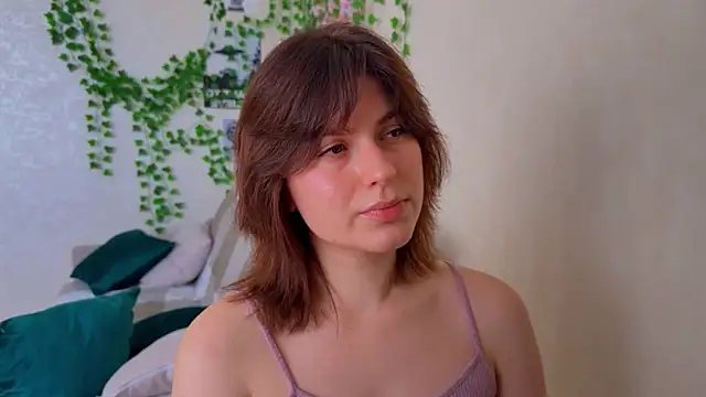 Snapshot of rinamandarina chatting on 06-10-26, 02:27 rinamandarina online show from 06-10-26, 02:27