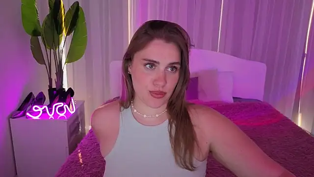 Snapshot of Milana_Monroe chatting on 06-30-26, 05:03 Milana Monroe online show from 06-30-26, 05:03