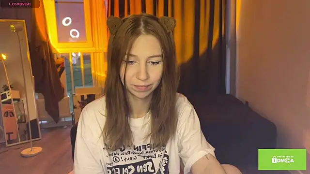 Snapshot of Veneloppalife chatting on 05-21-26, 04:47 Veneloppalife online show from 05-21-26, 04:47
