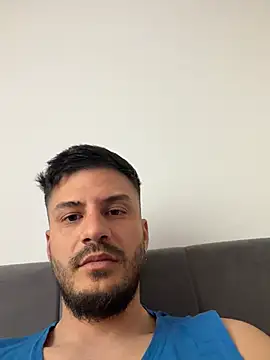 Snapshot of darkciupe chatting on 03-18-26, 09:23 darkciupe online show from 03-18-26, 09:23